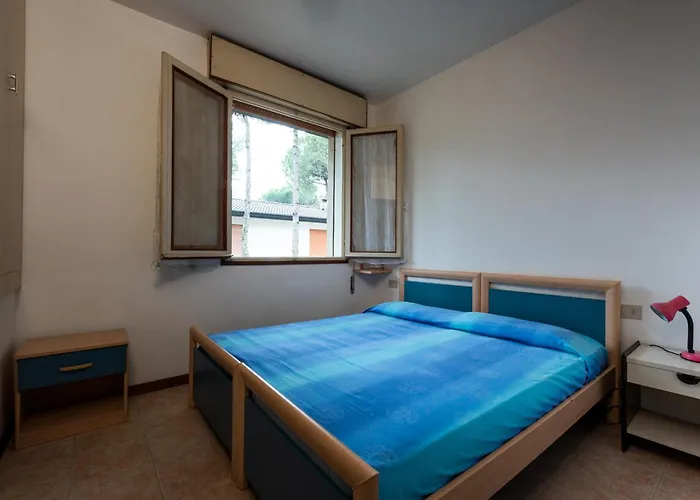 아파트 Luminous Flat In With Garden