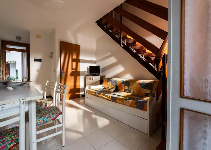 Luminous Flat In With Garden 비비오네